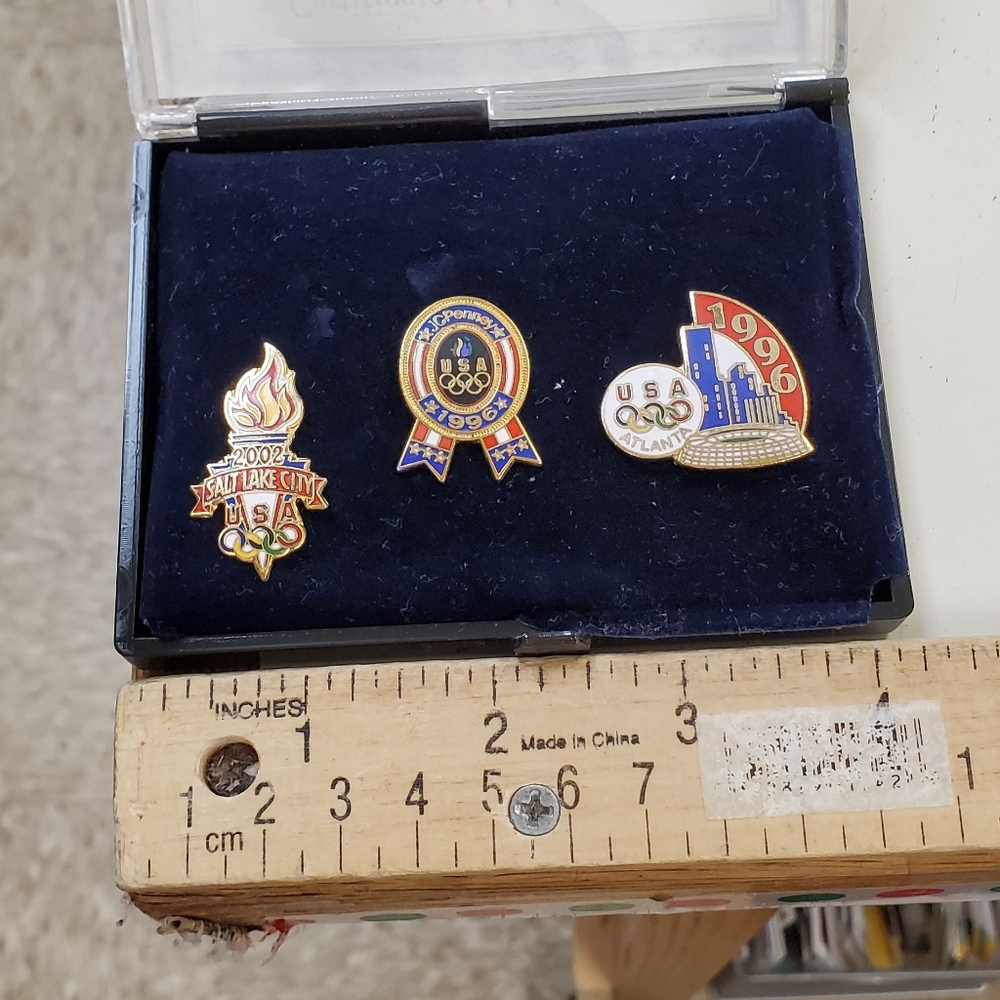 USA  Olympic ceremonial pins
